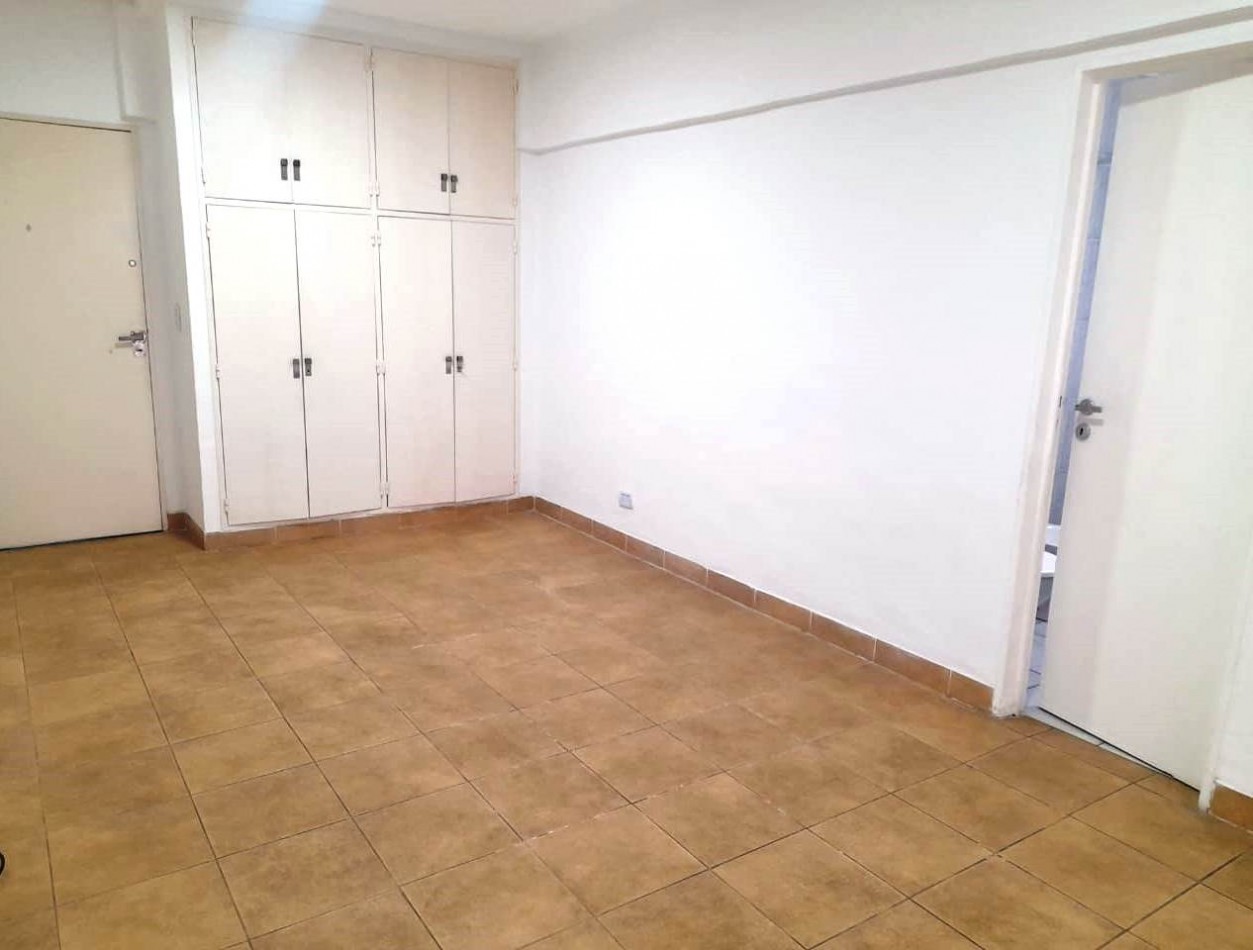  DEPARTAMENTO  1 AMB VILLA DEVOTO (RESERVADO)