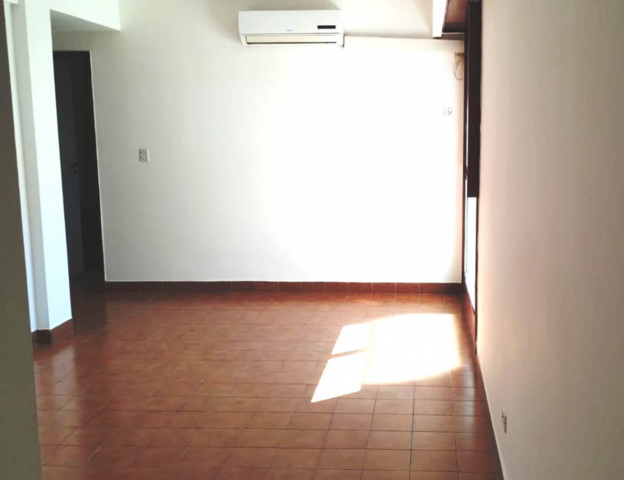 DEPARTAMENTO  2 AMB "FLORESTA"