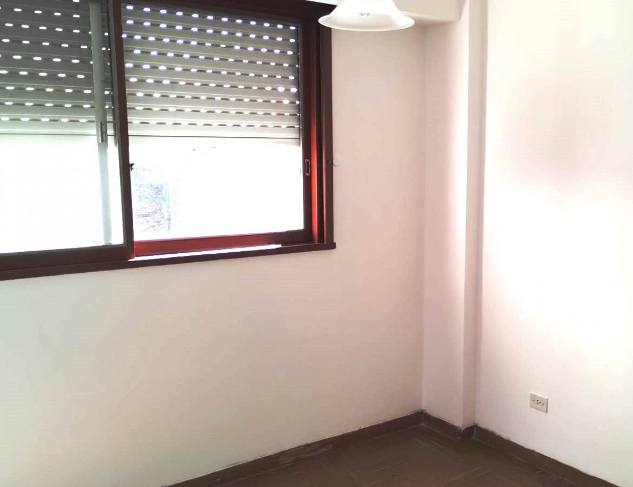 DEPARTAMENTO  2 AMB "FLORESTA"