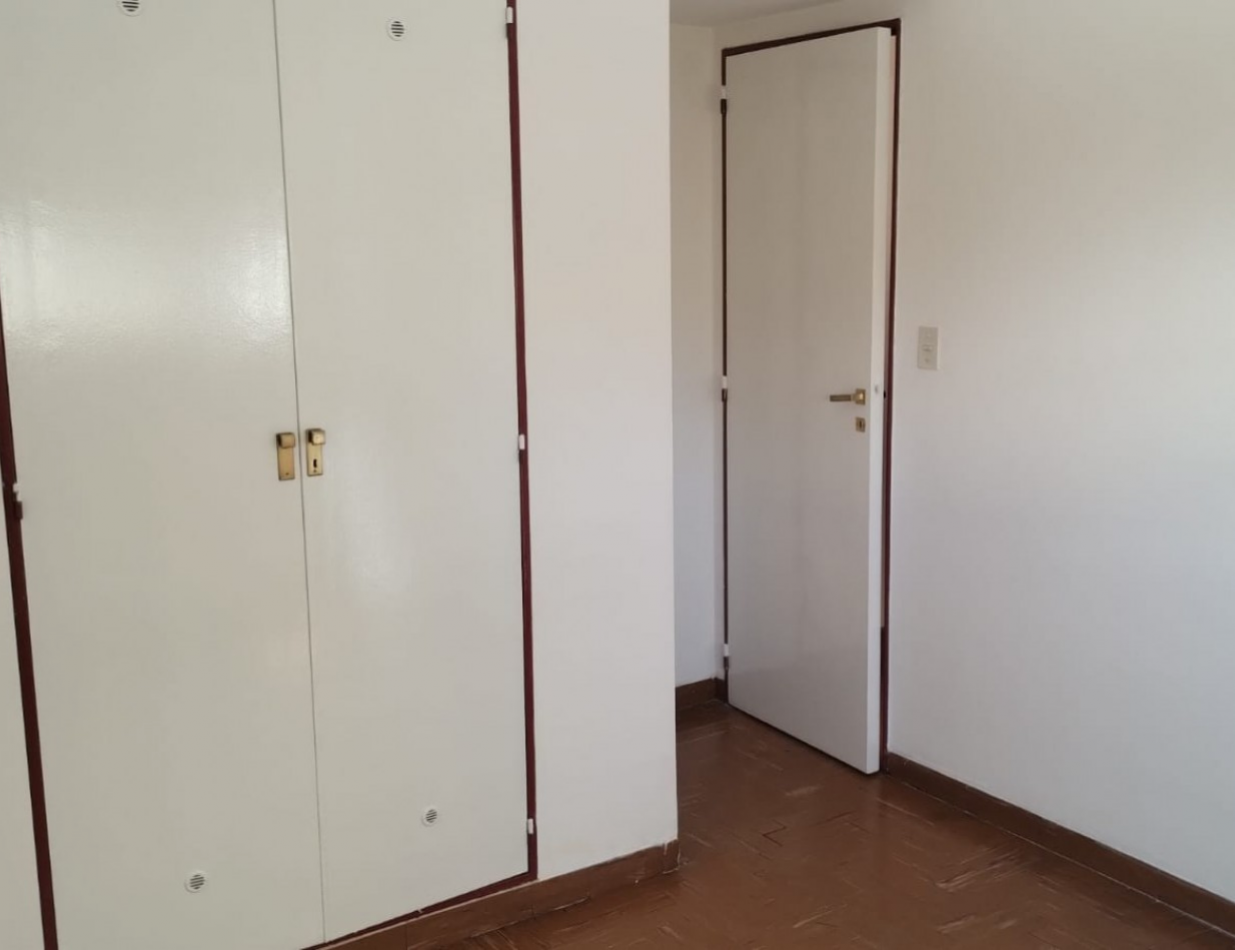 DEPARTAMENTO  2 AMB "FLORESTA"