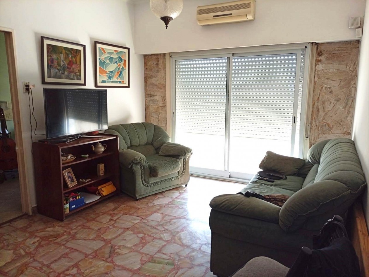 PH 4AMB  MONTE CASTRO