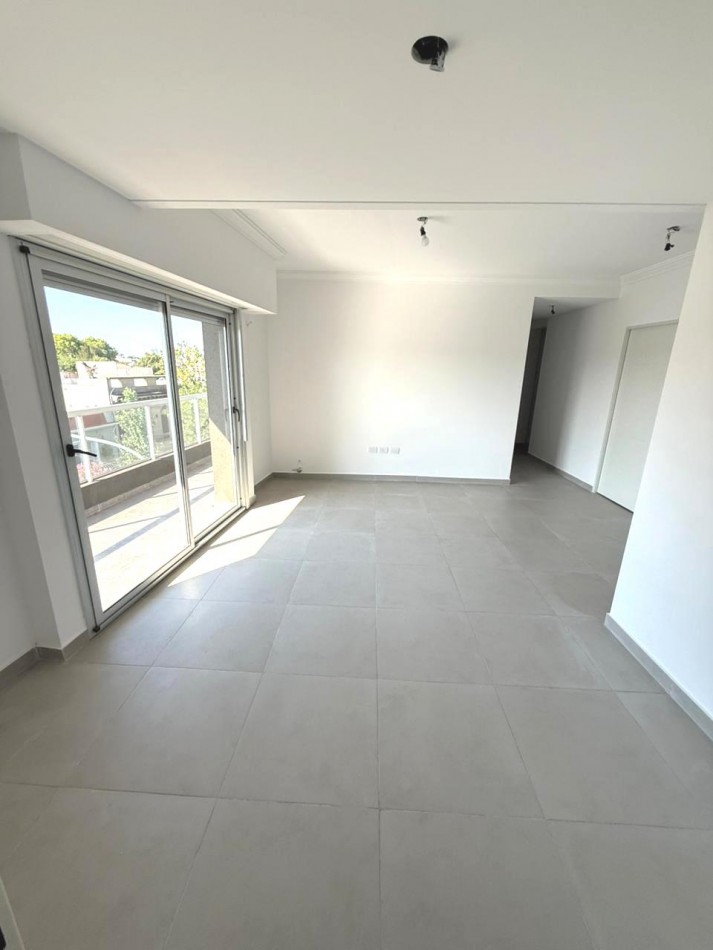 DEPARTAMENTO DE 3AMB A ESTRENAR  VILLA DEVOTO 