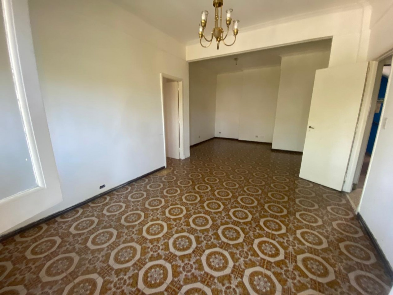 DEPARTAMENTO 3 AMB  ALQUILER VILLA REAL (RESERVADO)