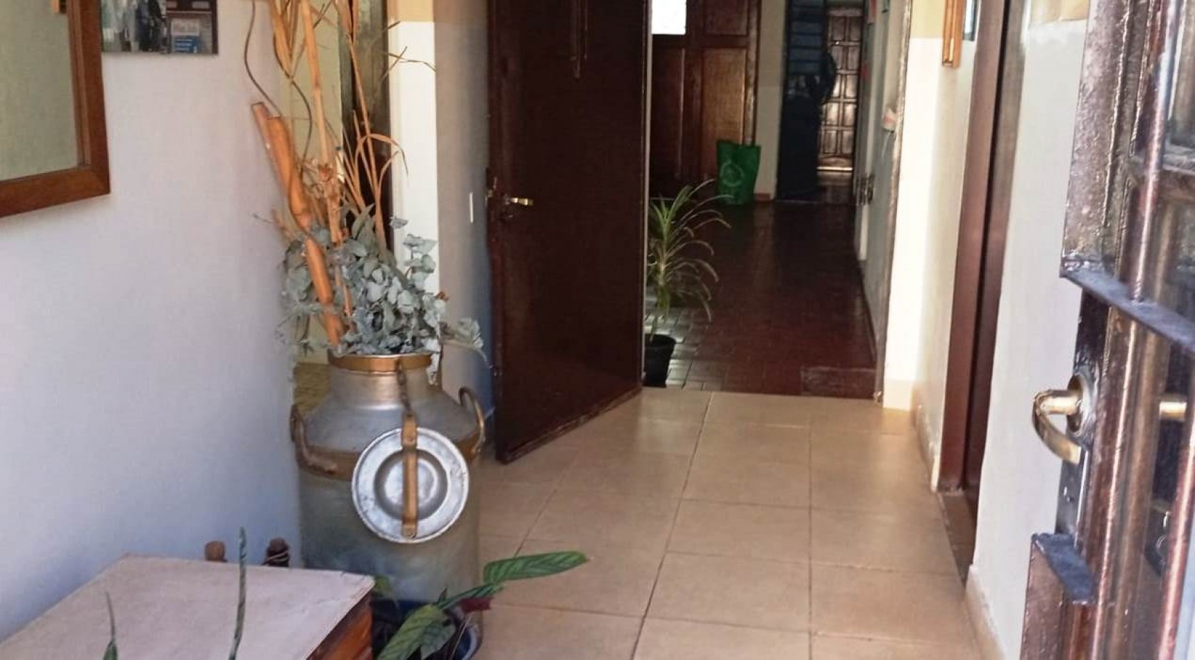 CASA 5 AMB MONTE CASTRO