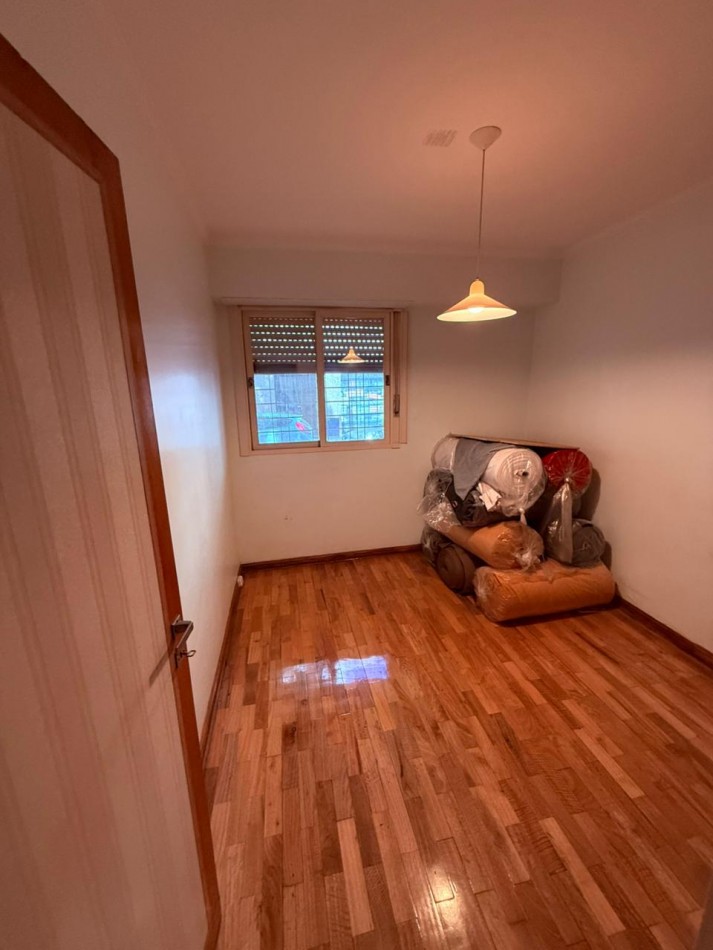 CASA 4 AMB CON DEPENDENCIA 