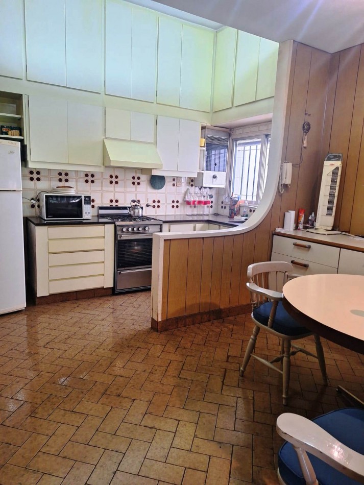 CASA EN VENTA 4 AMBIENTES VILLA DEVOTO
