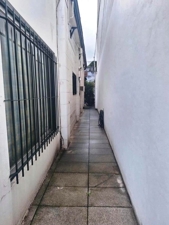 CASA EN VENTA 4 AMBIENTES VILLA DEVOTO